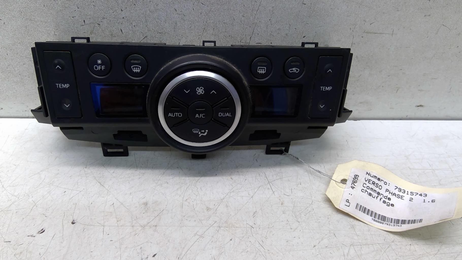 Commande chauffage TOYOTA VERSO PHASE 2 Essence - 1