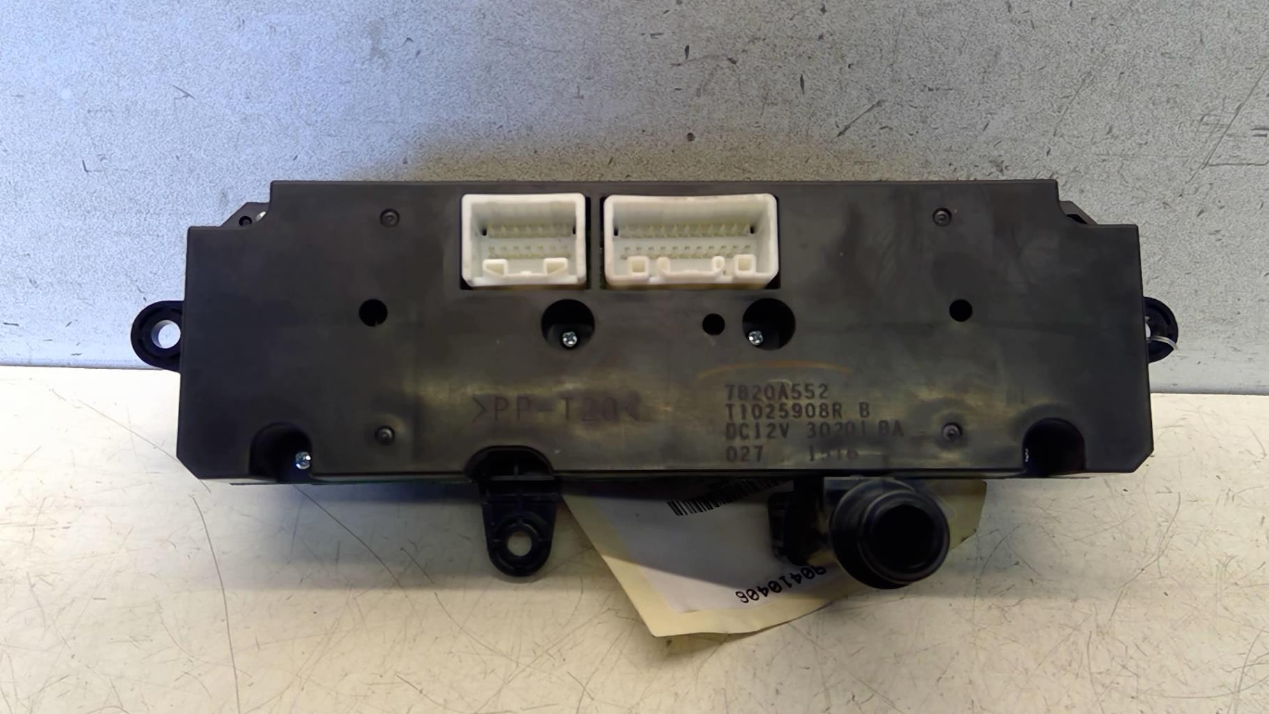 Commande chauffage PEUGEOT ION Electricité - 1