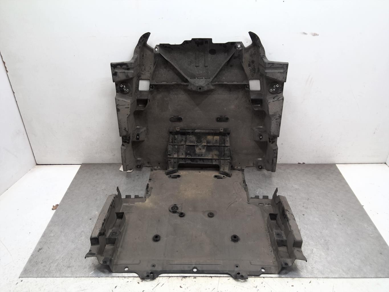 Cache sous moteur PEUGEOT ION Electricité - 1