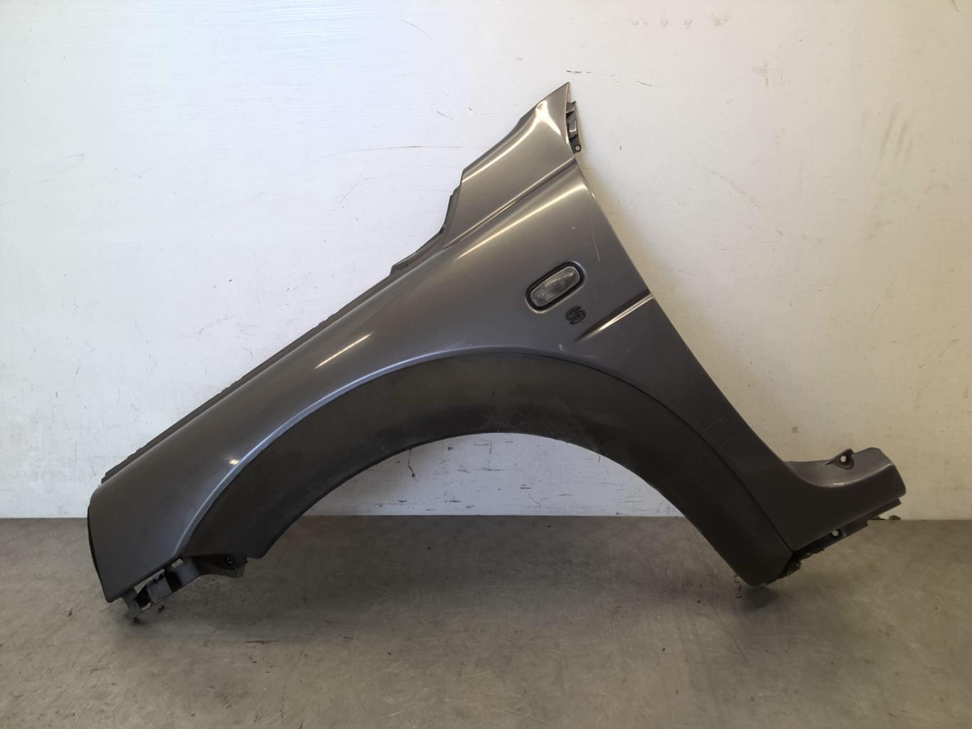 Parafango anteriore sinistro LAND ROVER FREELANDER 1 PHASE 5 Diésel - 1