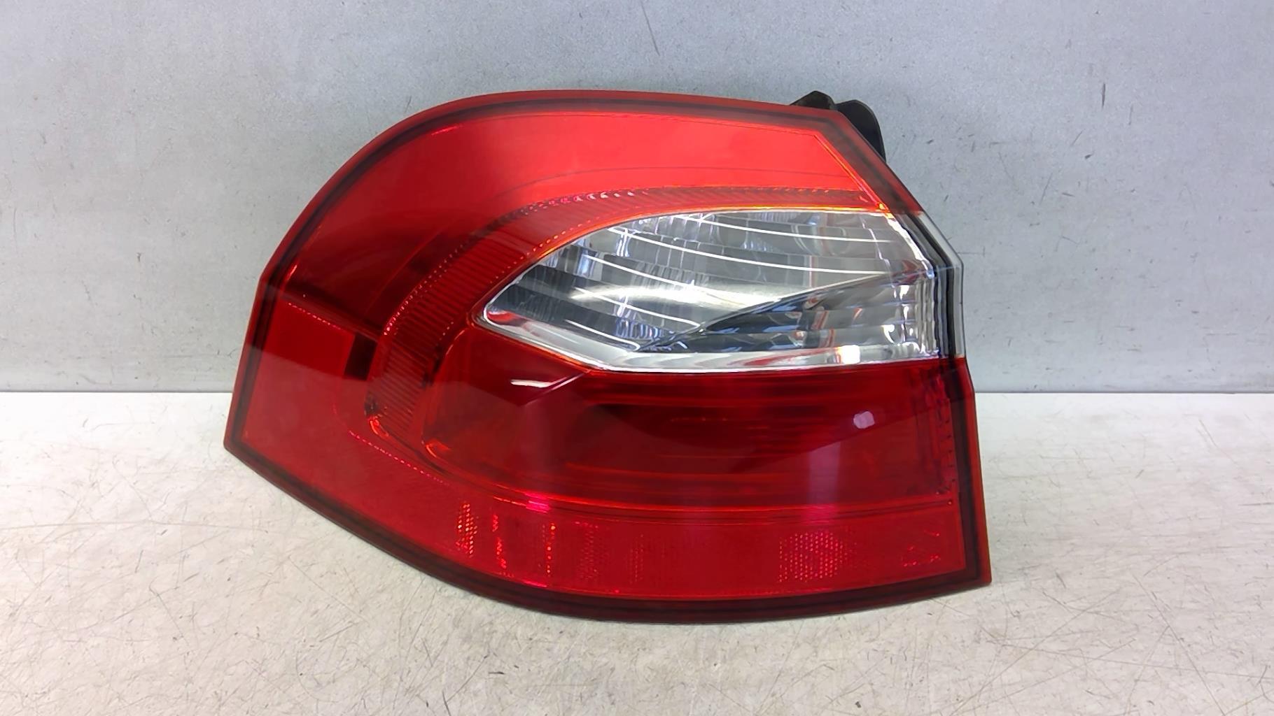 Fanale posteriore principale sinistro (luci) KIA RIO 3 PHASE 2 Diésel - 1