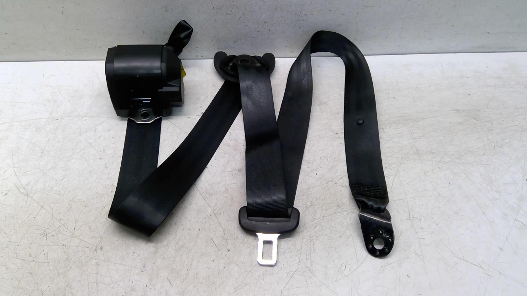 Cintura di sicurezza posteriore destra VOLKSWAGEN POLO 5 PHASE 1 Diésel - 1