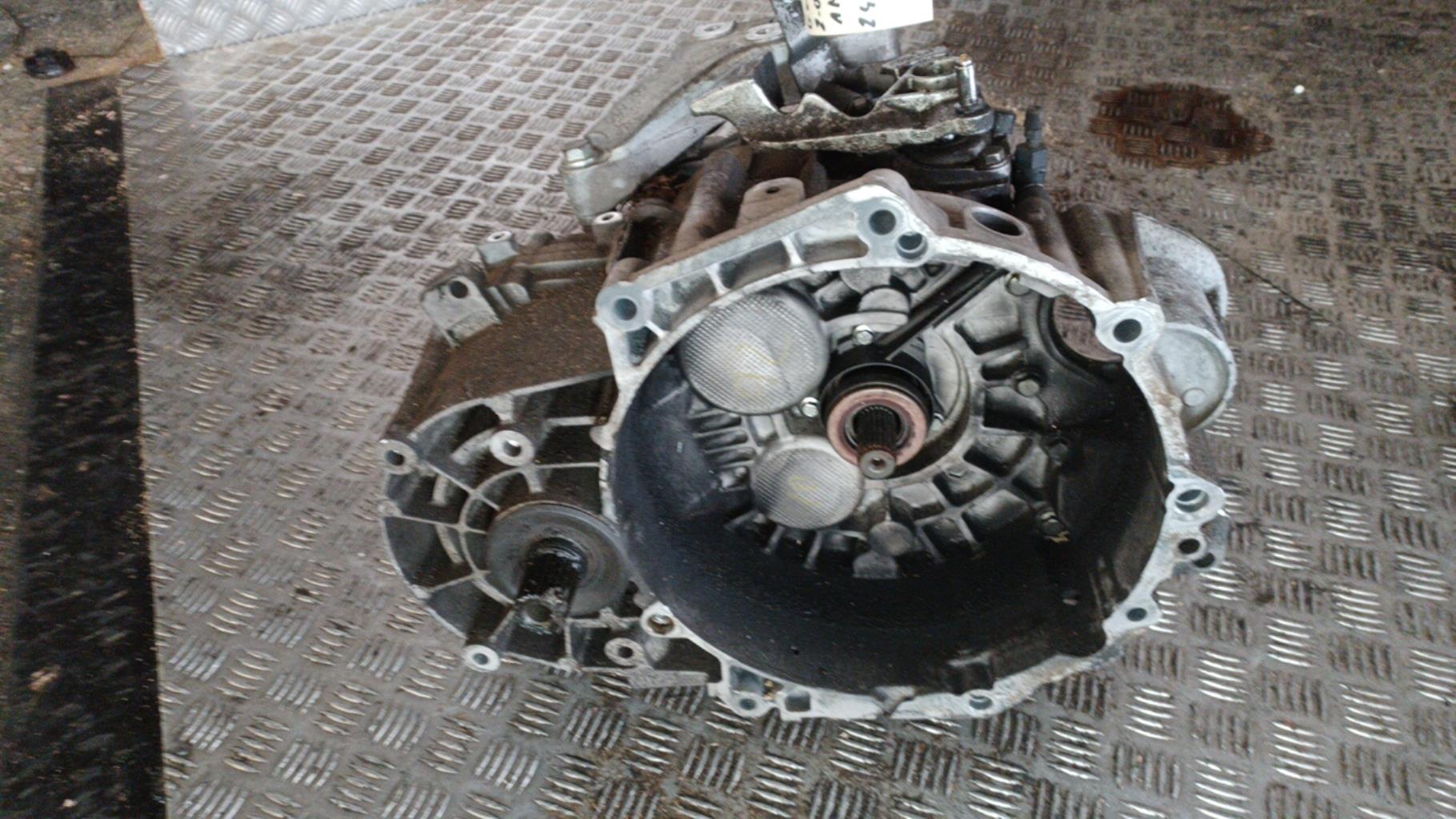 Boite de vitesses VOLKSWAGEN GOLF 5 Diesel - 1