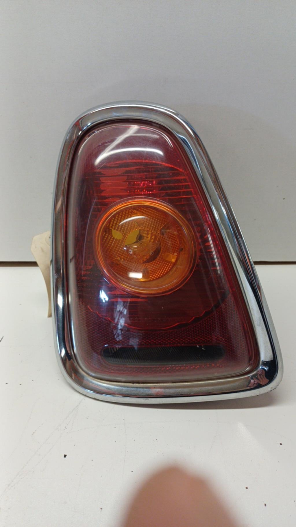 Fanale posteriore principale sinistro (luci) MINI MINI 2 R56 PHASE 1 Diésel - 1