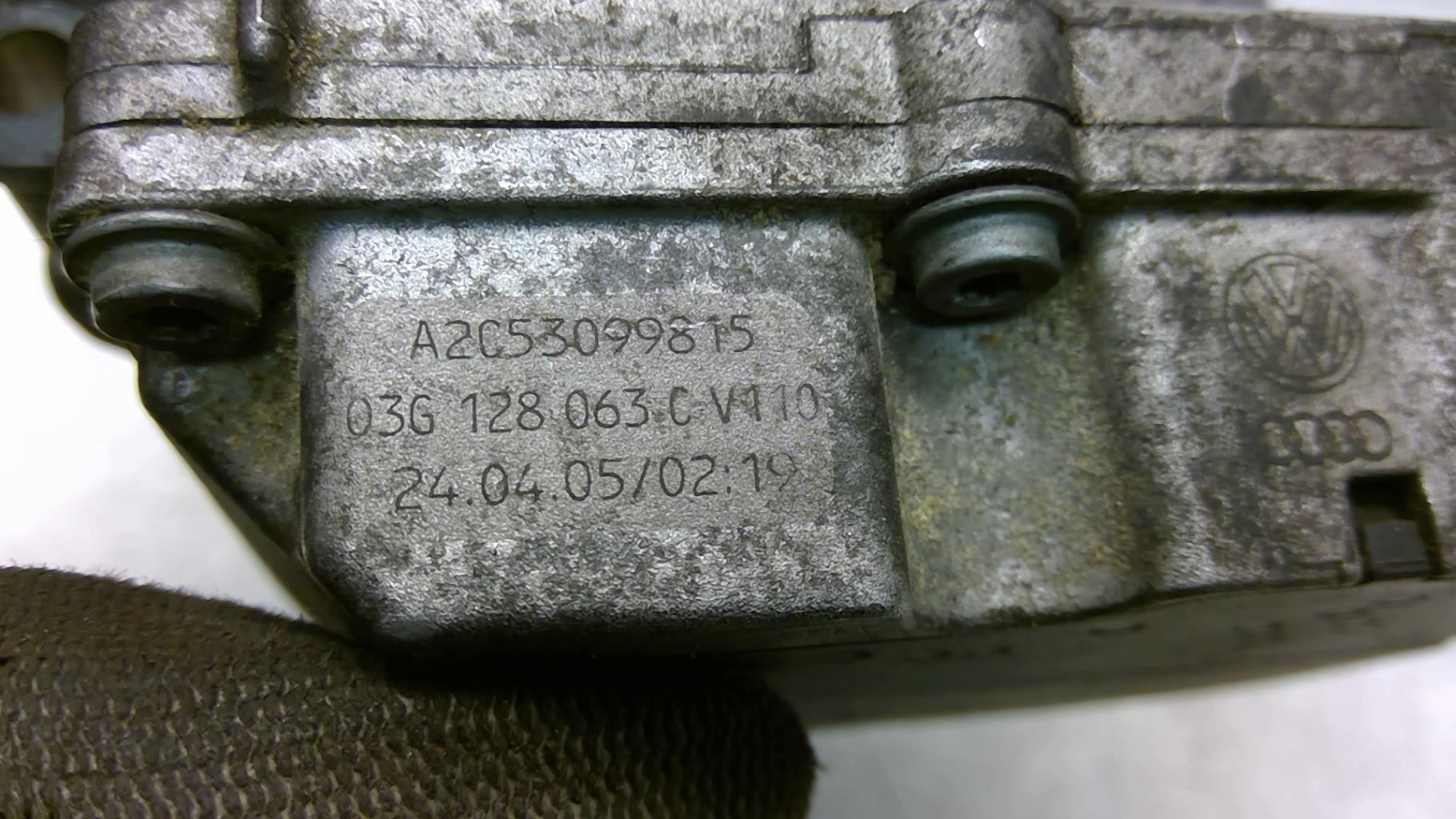 Boitier papillon VOLKSWAGEN PASSAT 4  - 1