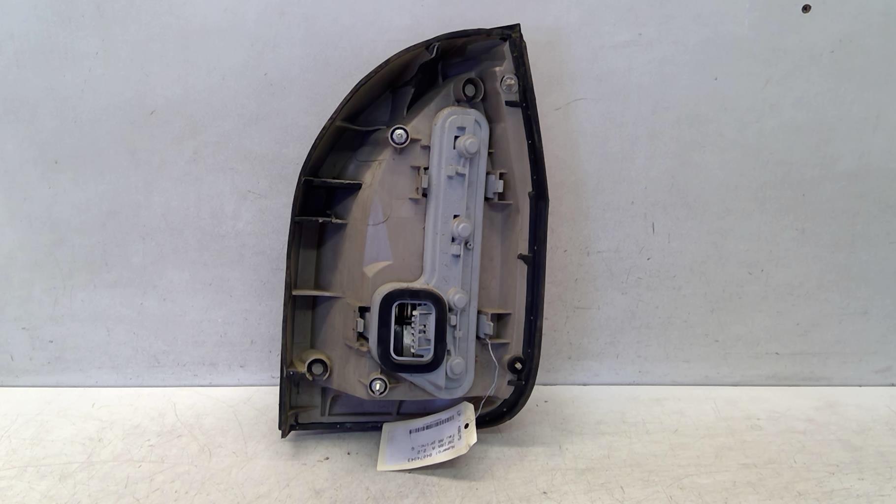 Fanale posteriore principale sinistro (luci) OPEL ZAFIRA A PHASE 2 Diésel - 1