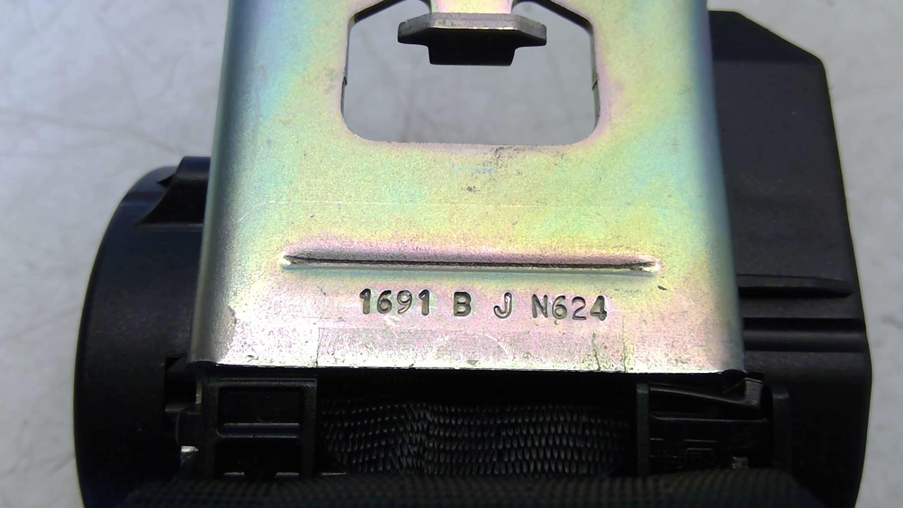 Cintura di sicurezza posteriore sinistra PEUGEOT 208 1 PHASE 2 Gasolina - 1