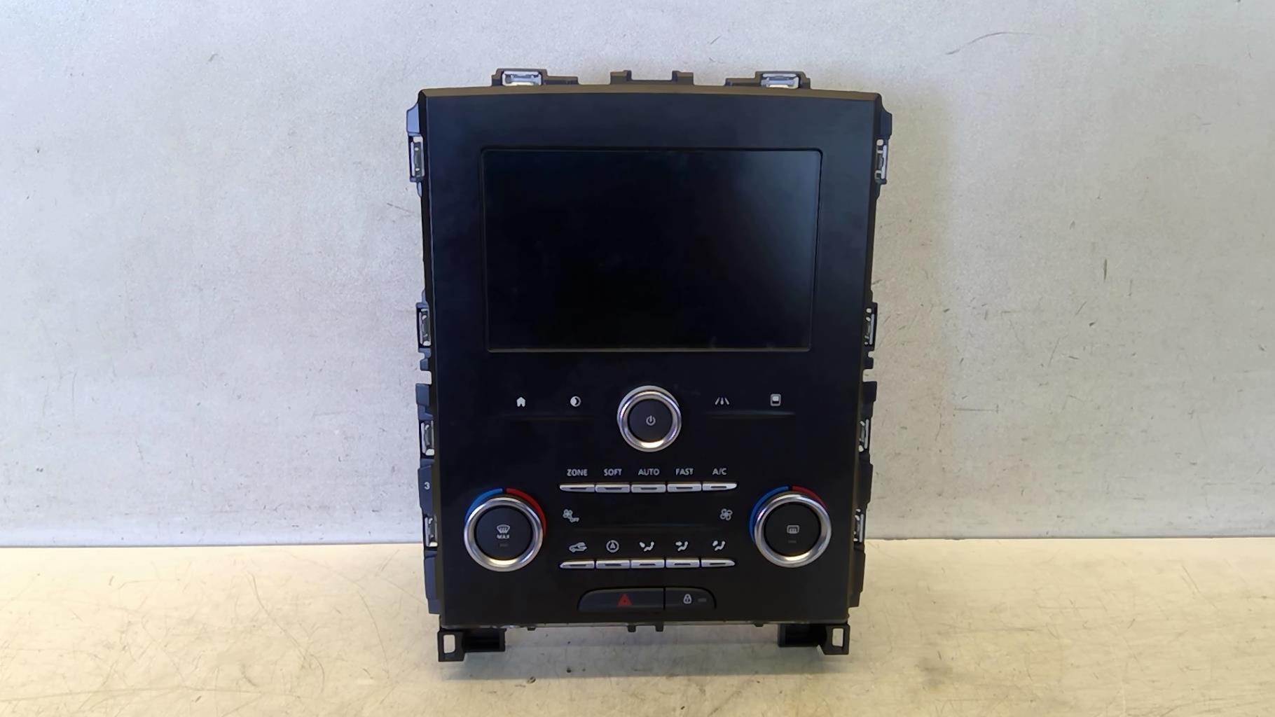 Ecran GPS RENAULT MEGANE 4 PHASE 1 Diesel - 1