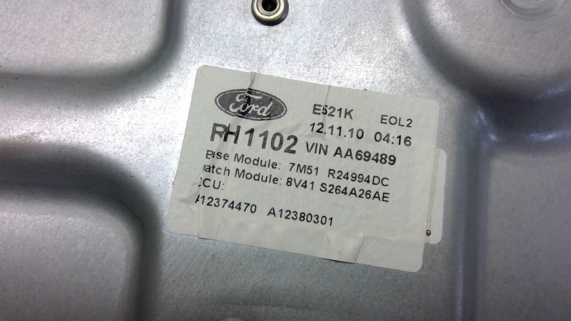 Alzacristalli elettrico posteriore destro FORD KUGA 1 Diésel - 1
