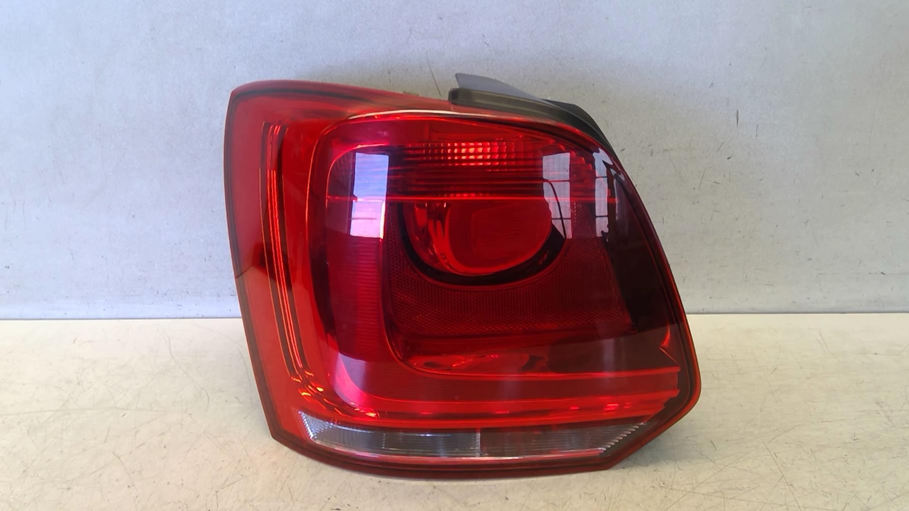 Fanale posteriore principale sinistro (luci) VOLKSWAGEN POLO 5 PHASE 1 Gasolina - 1