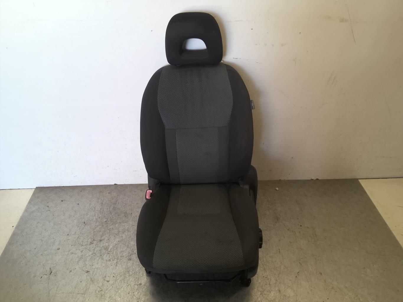 Siege avant gauche TOYOTA RAV4 2 PHASE 1 Diesel - 1