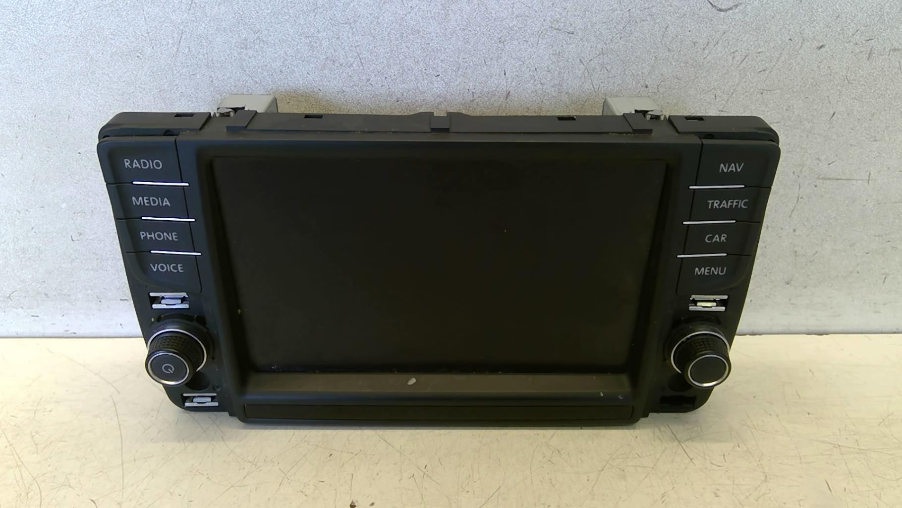 Ecran GPS VOLKSWAGEN TIGUAN 2 PHASE 1 Essence - 1