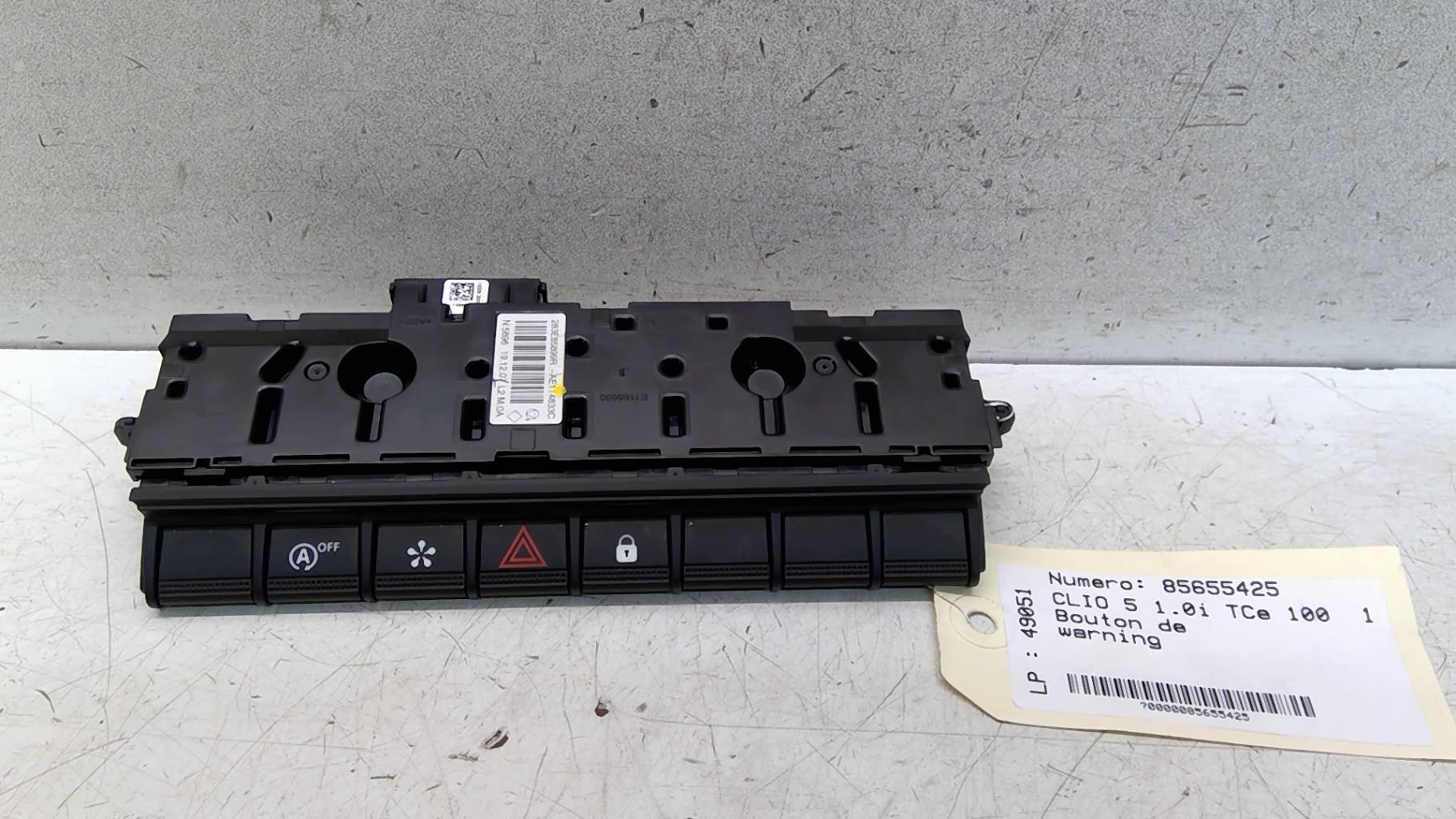 Bouton de warning RENAULT CLIO 5 PHASE 1 Essence - 1
