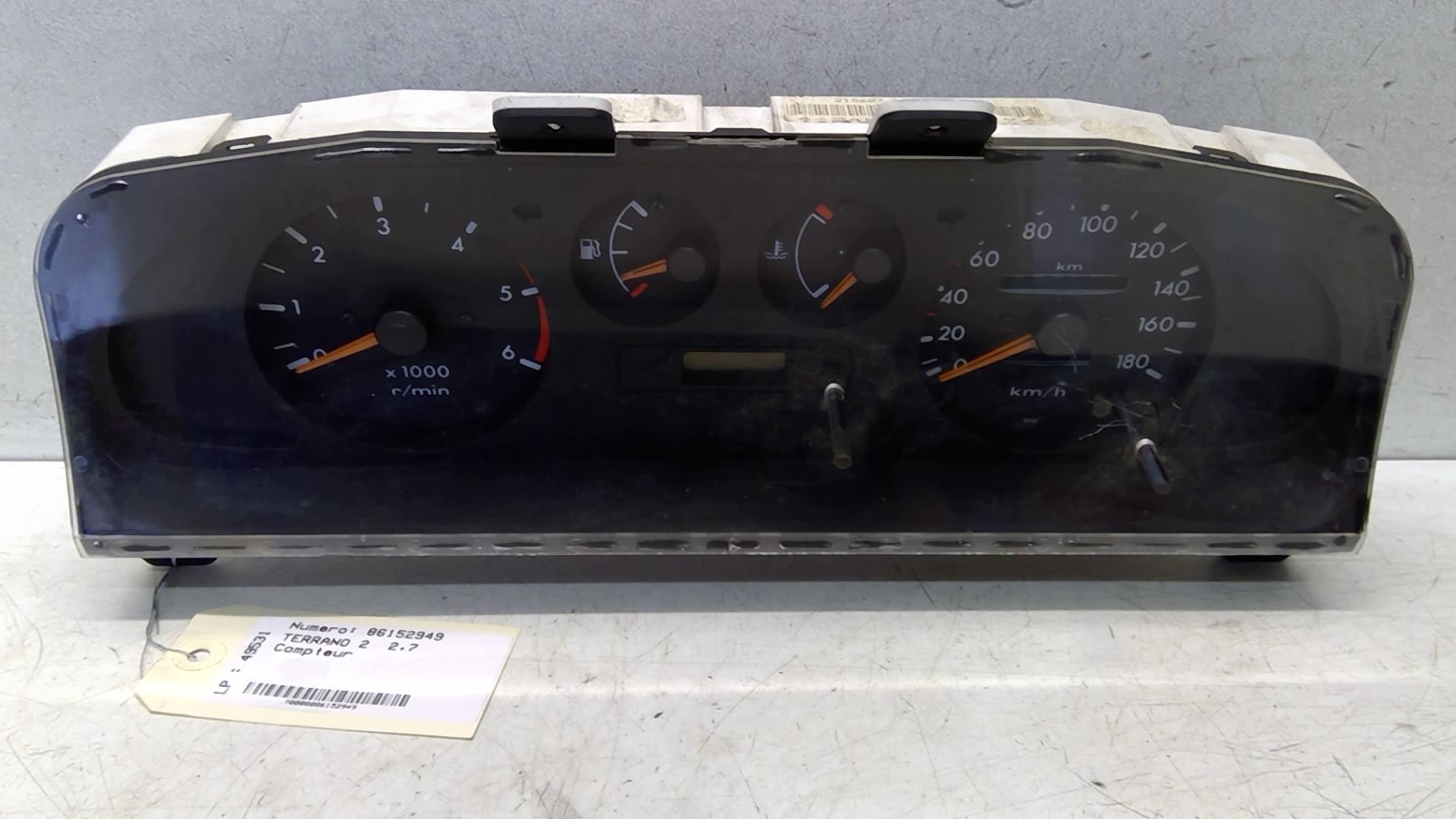 Compteur NISSAN TERRANO 2 PHASE 2 Diesel - 1