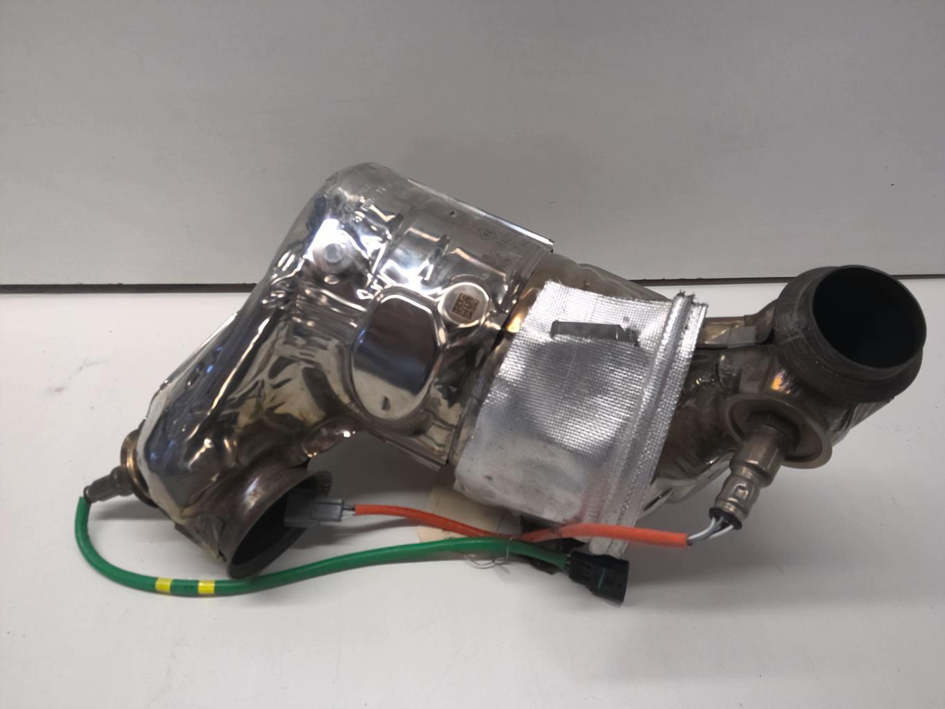 Filtre à particules (echappement) RENAULT CLIO 5 PHASE 1 Essence - 1