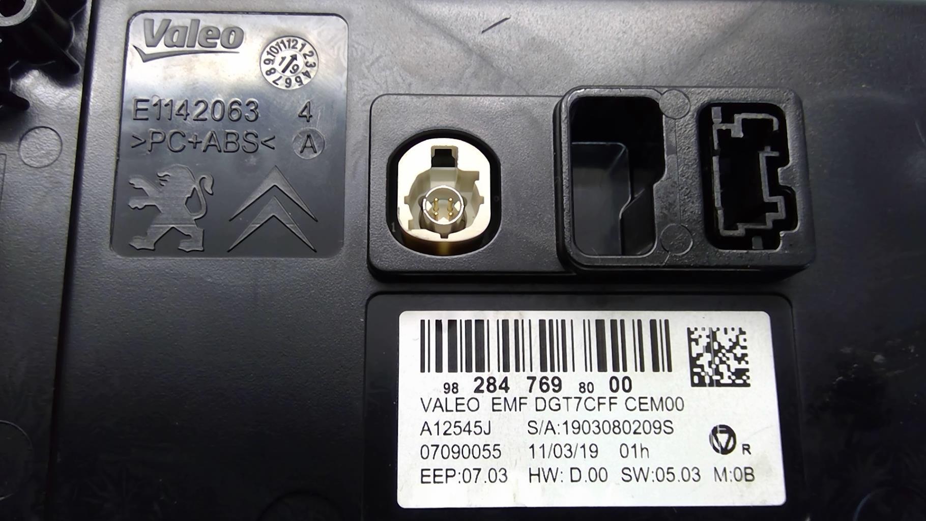 Ecran GPS PEUGEOT 308 2 SW PHASE 2 BREAK Diesel - 1
