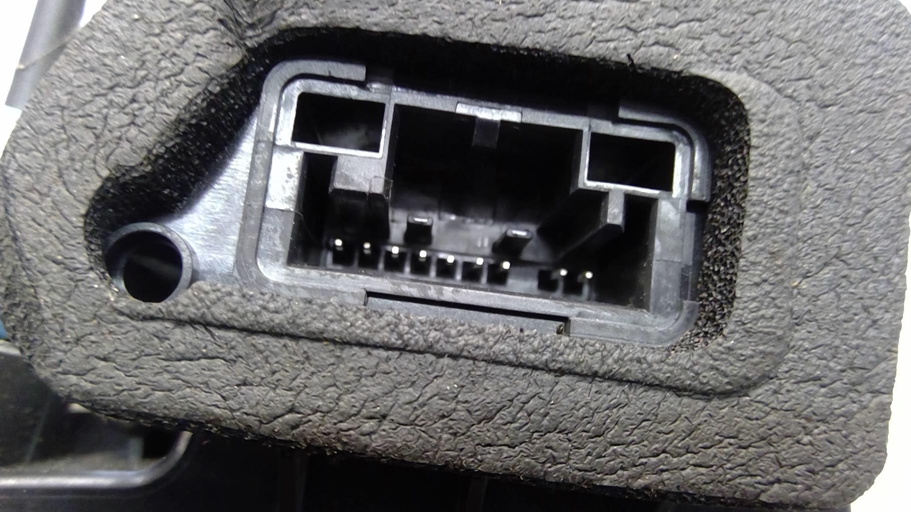 Serrure avant droit AUDI A6 5 AVANT S6 BREAK Diesel/Hybride - 1