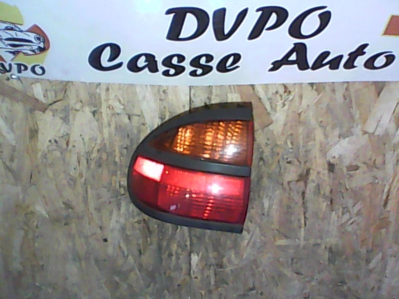 Fanale posteriore principale sinistro (luci) RENAULT LAGUNA 1 PHASE 2 Gasolina - 1
