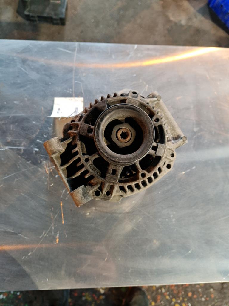 Alternateur RENAULT CLIO 2 PHASE 1 Essence - 1