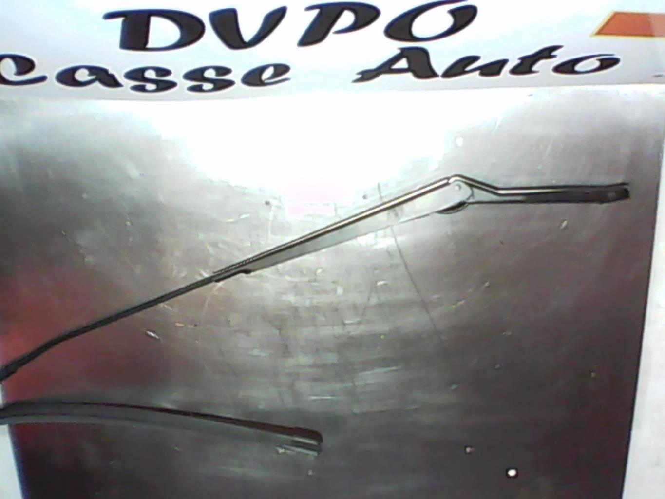 Braccio tergicristallo anteriore sinistro PEUGEOT 308 1 SW PHASE 1 BREAK Diésel - 1