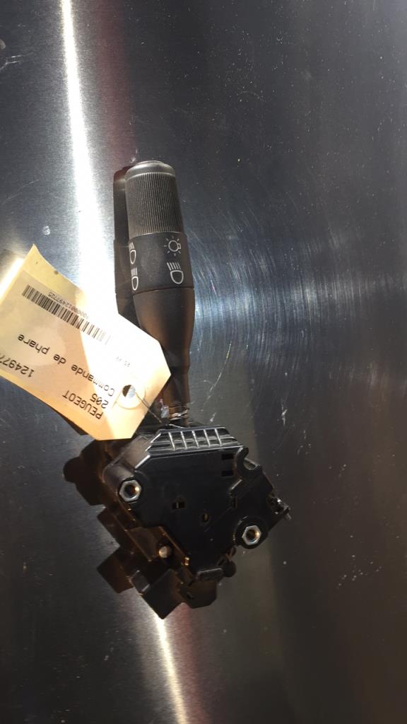 Commande de phare PEUGEOT 205  - 1