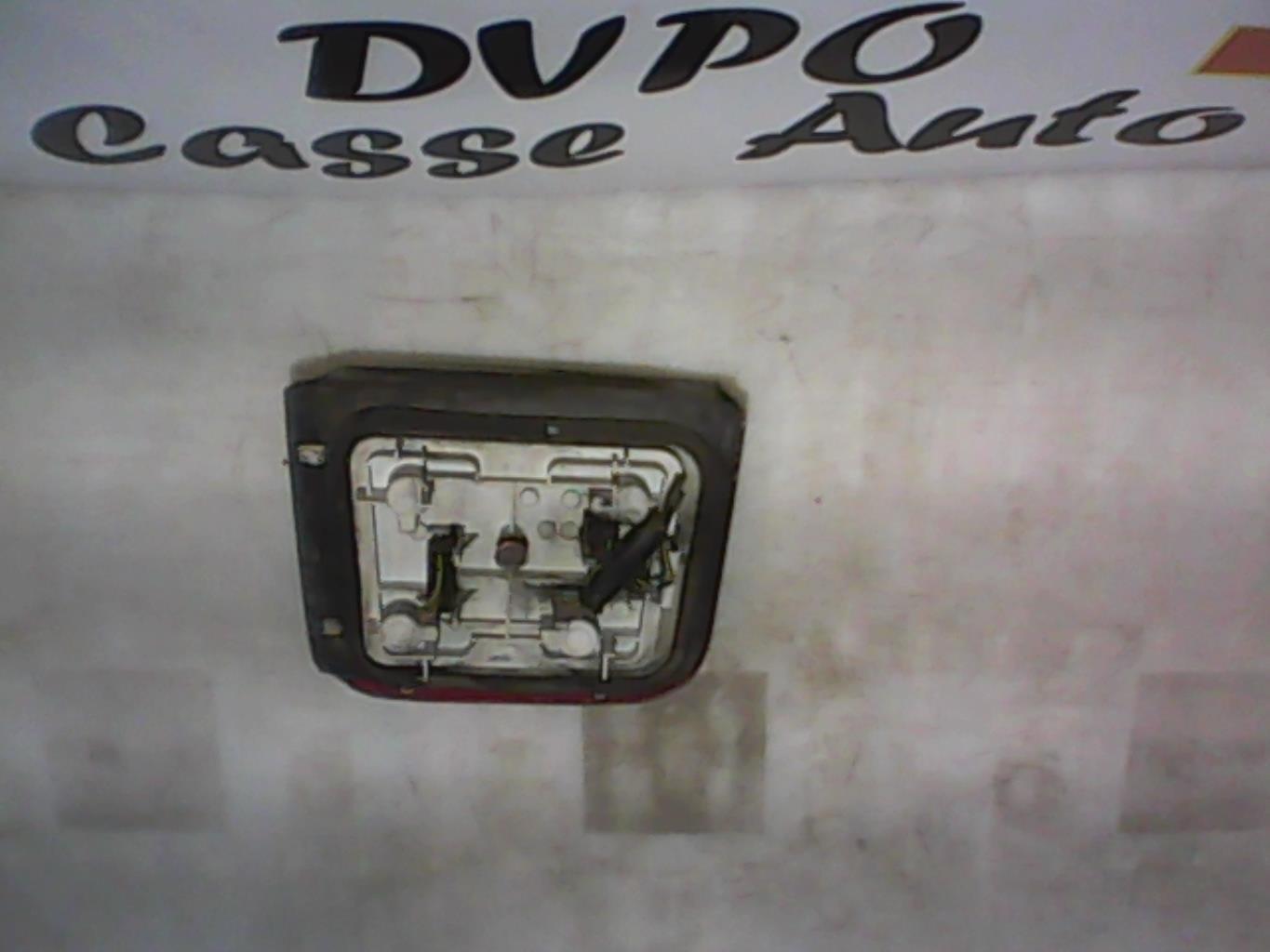 Fanale posteriore principale sinistro (luci) PEUGEOT 205 PHASE 2 Diésel - 1