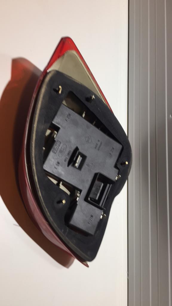 Fanale posteriore principale sinistro (luci) FORD FIESTA 4 PHASE 1 Gasolina - 1