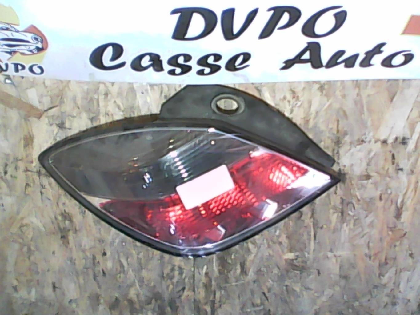 Fanale posteriore principale sinistro (luci) OPEL ASTRA H GTC PHASE 1 Diésel - 1