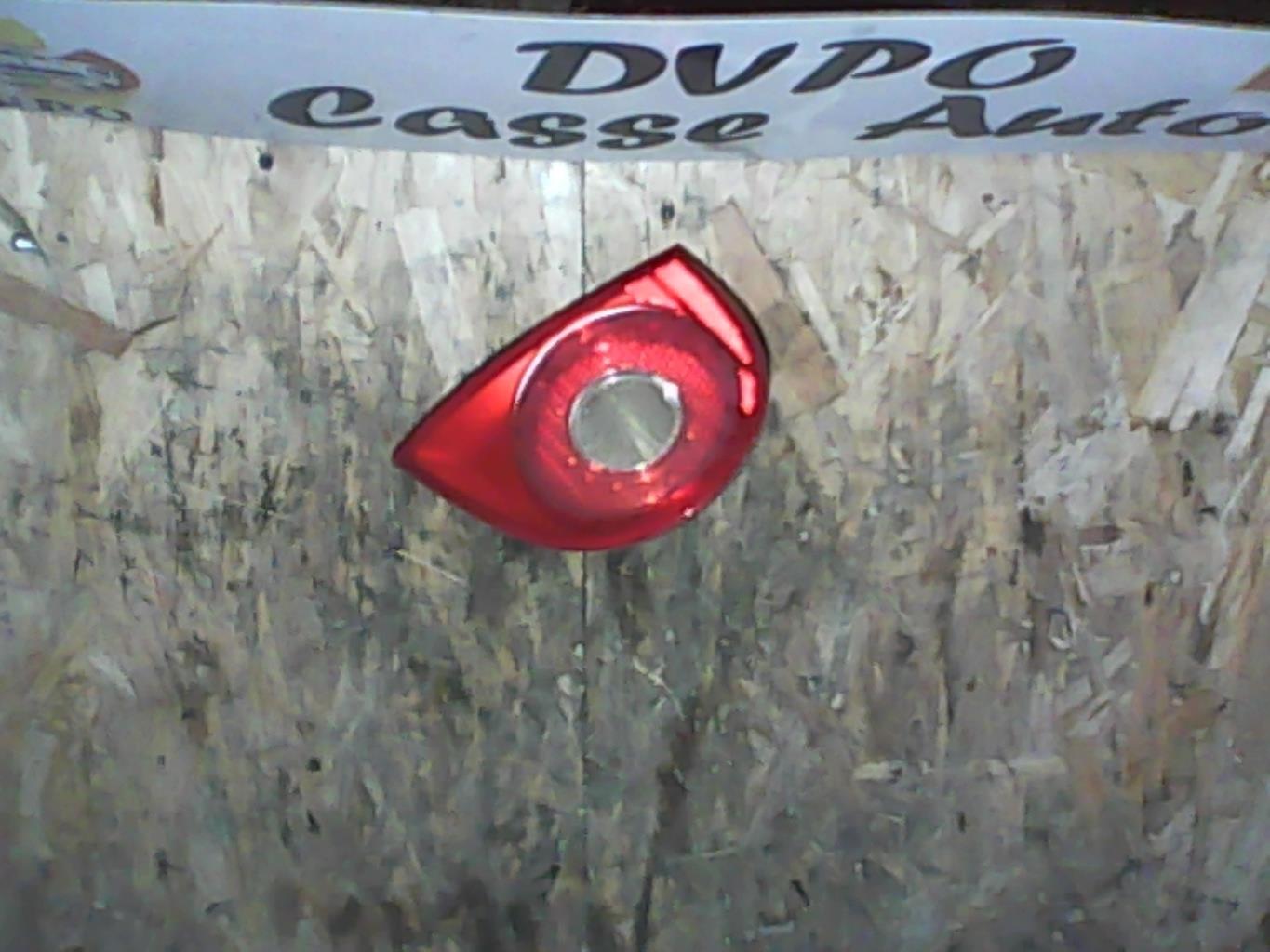 Gruppo ottico posteriore secondario destro (luci) VOLKSWAGEN GOLF 5 Diésel - 1