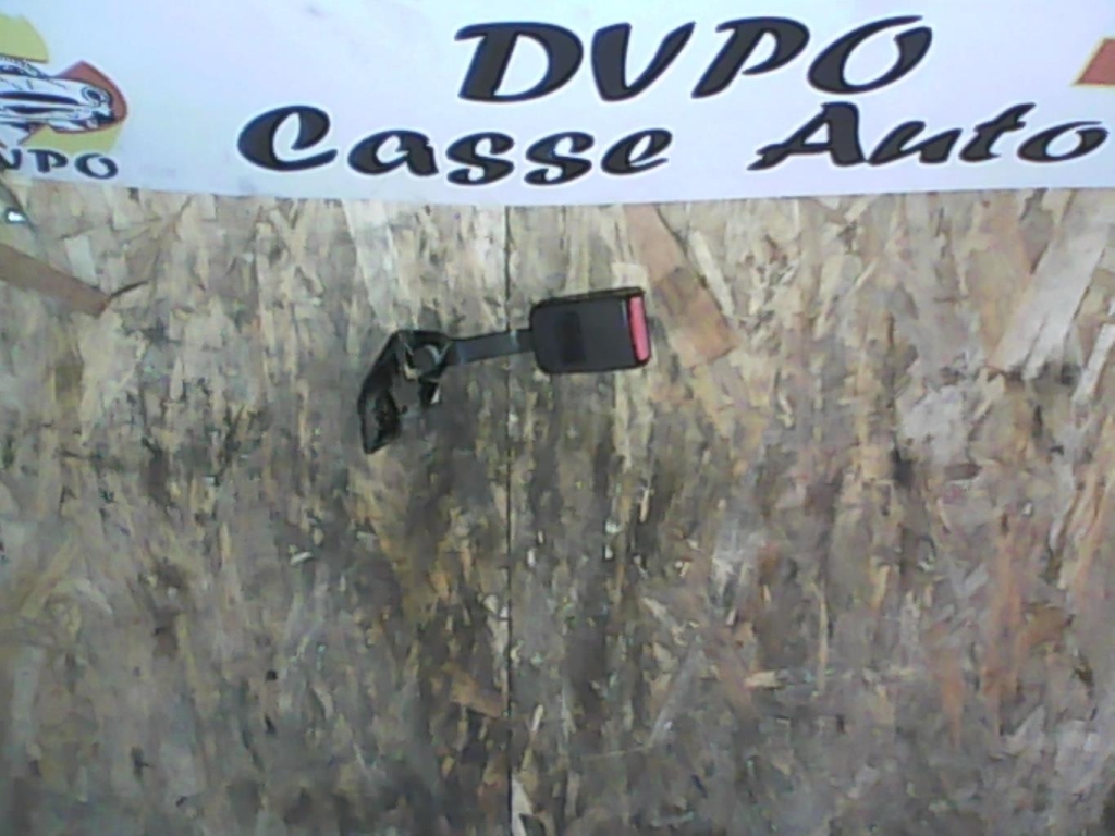 Aggancio cintura sicurezza posteriore sinistro PEUGEOT 307 PHASE 2 BREAK Diésel - 1