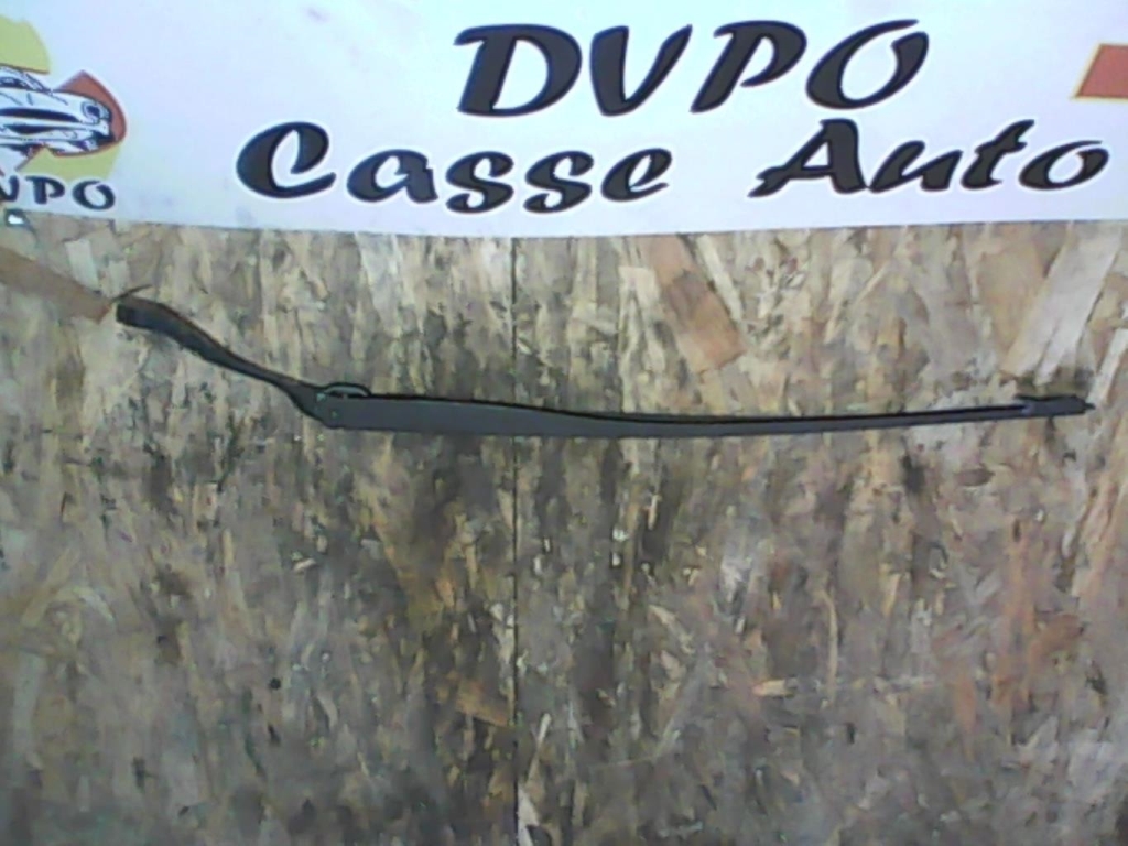 Braccio tergicristallo anteriore destro PEUGEOT 307 PHASE 2 BREAK Diésel - 1