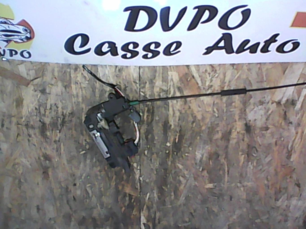 Chiusura centralizzata anteriore sinistra OPEL ASTRA H PHASE 1 BREAK Diésel - 1