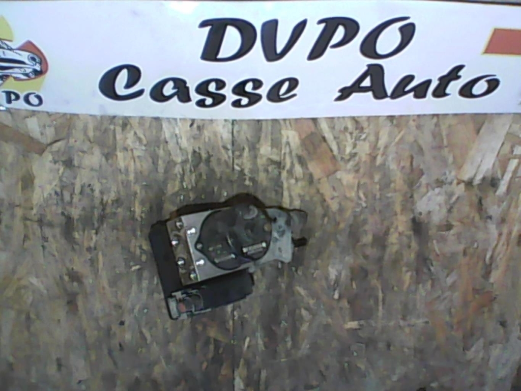 Blocco ABS (antibloccaggio freni) VOLKSWAGEN POLO 4 PHASE 1 Diésel - 1