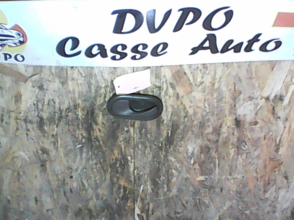 Maniglia interna posteriore sinistra DACIA SANDERO 1 Diésel - 1