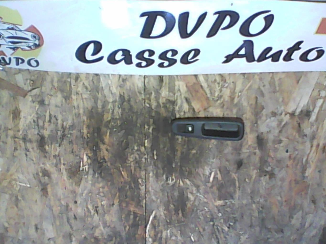 Interruttore lavacristalli posteriore destro PEUGEOT 3008 1 PHASE 1 Diésel - 1