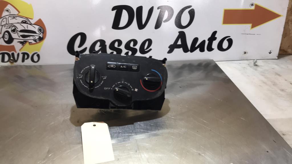 Commande chauffage PEUGEOT 307 PHASE 1 BREAK Diesel - 1