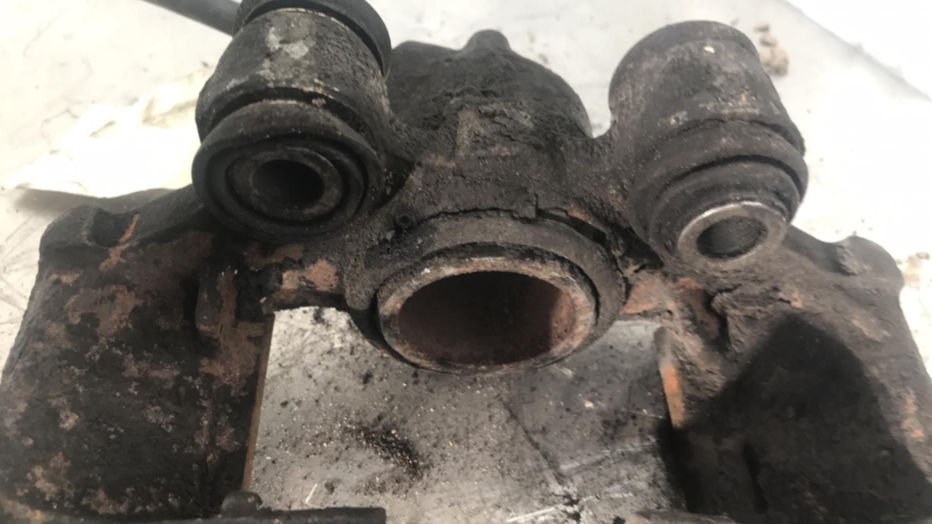 Pinza freni anteriore sinistra RENAULT CLIO 1 PHASE 1 Gasolina - 1