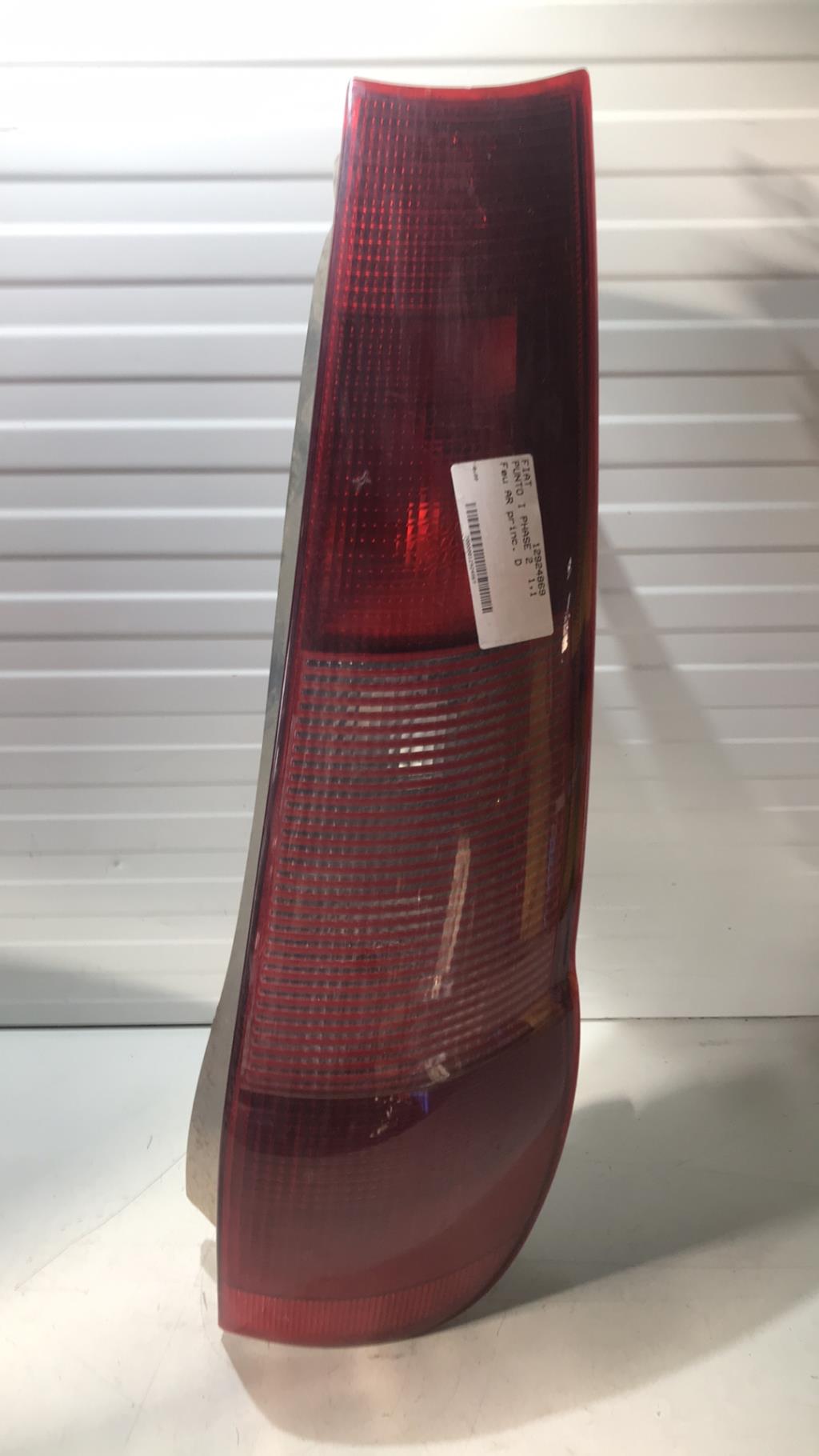 Fanale posteriore principale destro (luci) FIAT PUNTO 1 PHASE 2 Gasolina - 1