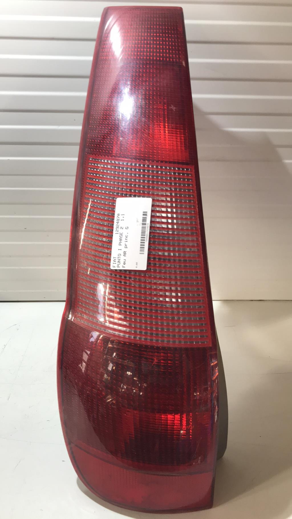 Fanale posteriore principale sinistro (luci) FIAT PUNTO 1 PHASE 2 Gasolina - 1