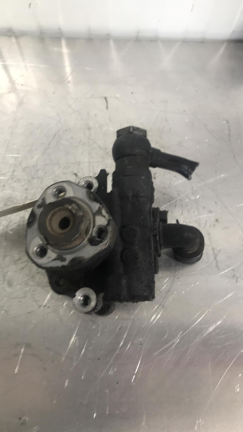 Pompe de direction AUDI A3 1 PHASE 1 Diesel - 1