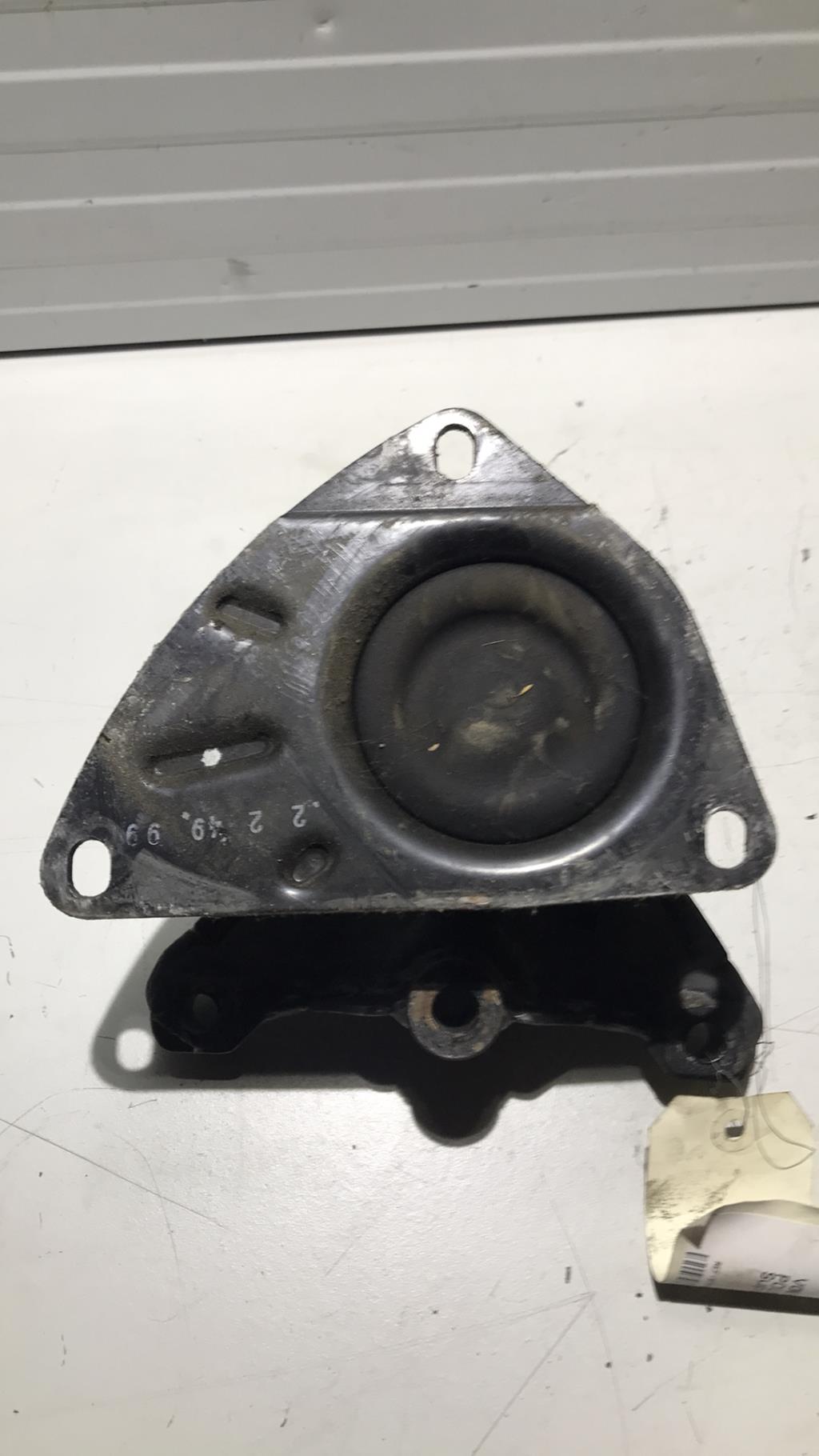 Support moteur VOLKSWAGEN POLO 3 PHASE 2 Essence - 1