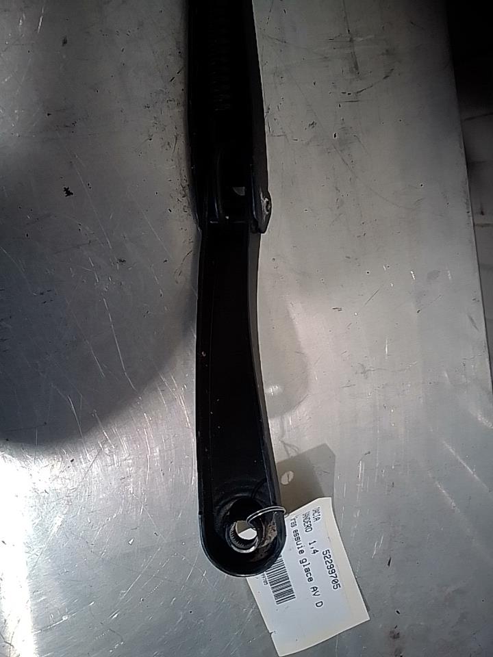 Braccio tergicristallo anteriore destro DACIA SANDERO 1 Gasolina/GLP - 1