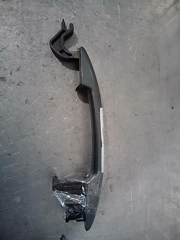 Maniglia portiera anteriore destra PEUGEOT 5008 1 PHASE 1 Diésel - 1