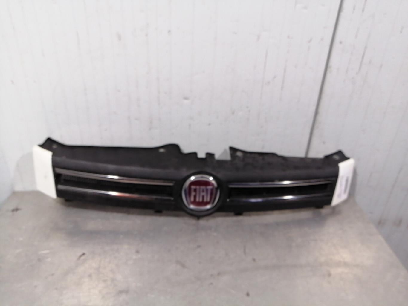 Calandre FIAT PANDA 2 PHASE 1 Diesel - 1