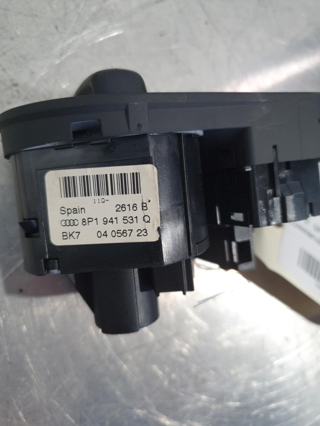 Commande de phare AUDI A3 2 SPORTBACK PHASE 1 Diesel - 1