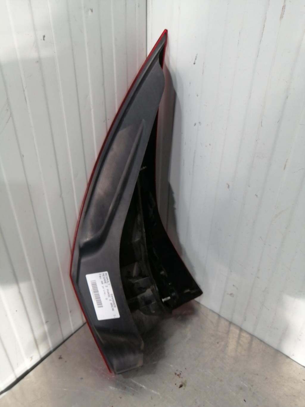 Fanale posteriore principale sinistro (luci) RENAULT MEGANE 2 PHASE 2 BREAK Diésel - 1