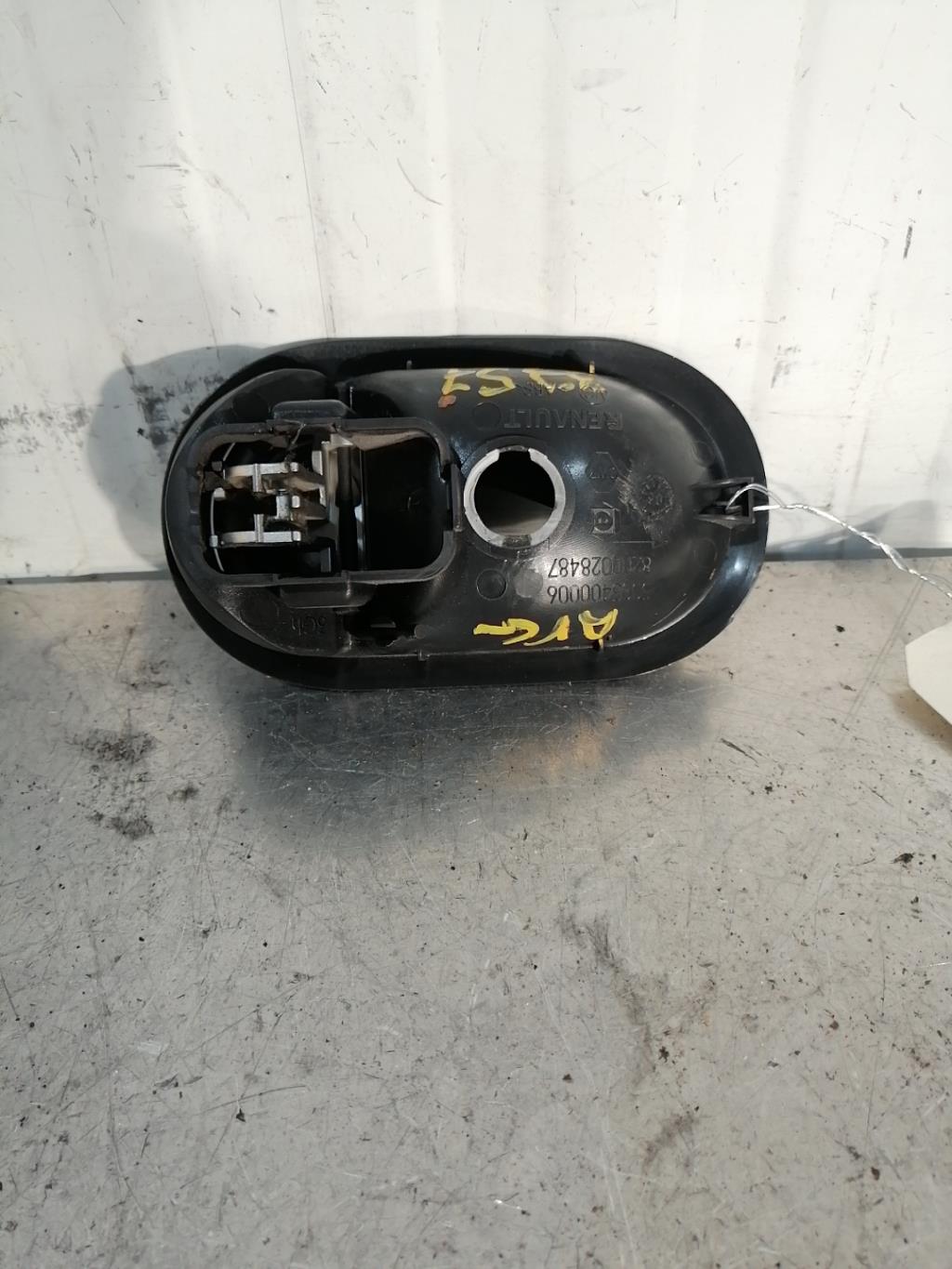 Maniglia interna anteriore sinistra RENAULT MEGANE 2 PHASE 2 Diésel - 1