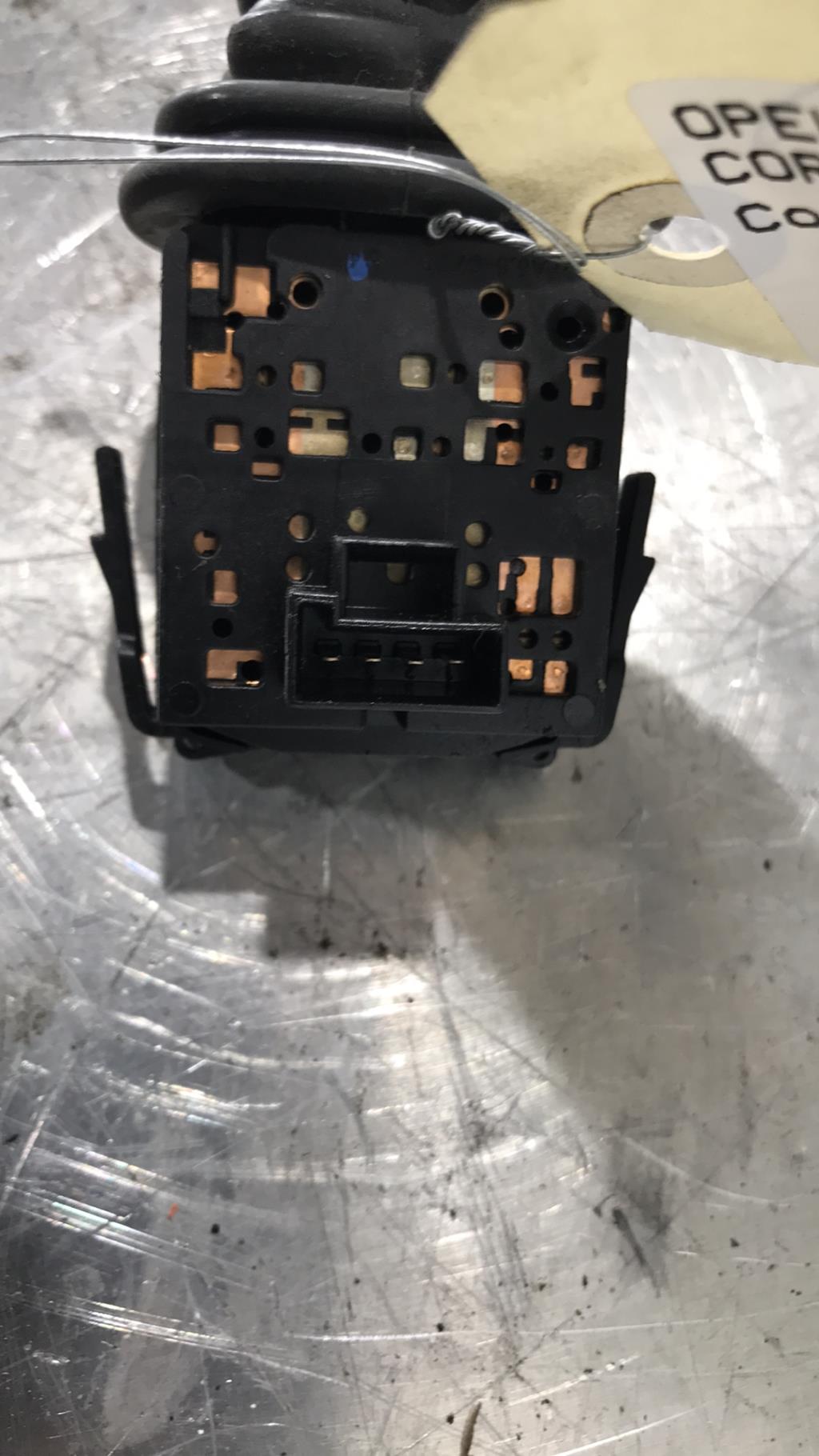Commodo phare OPEL CORSA C PHASE 1 Essence - 1