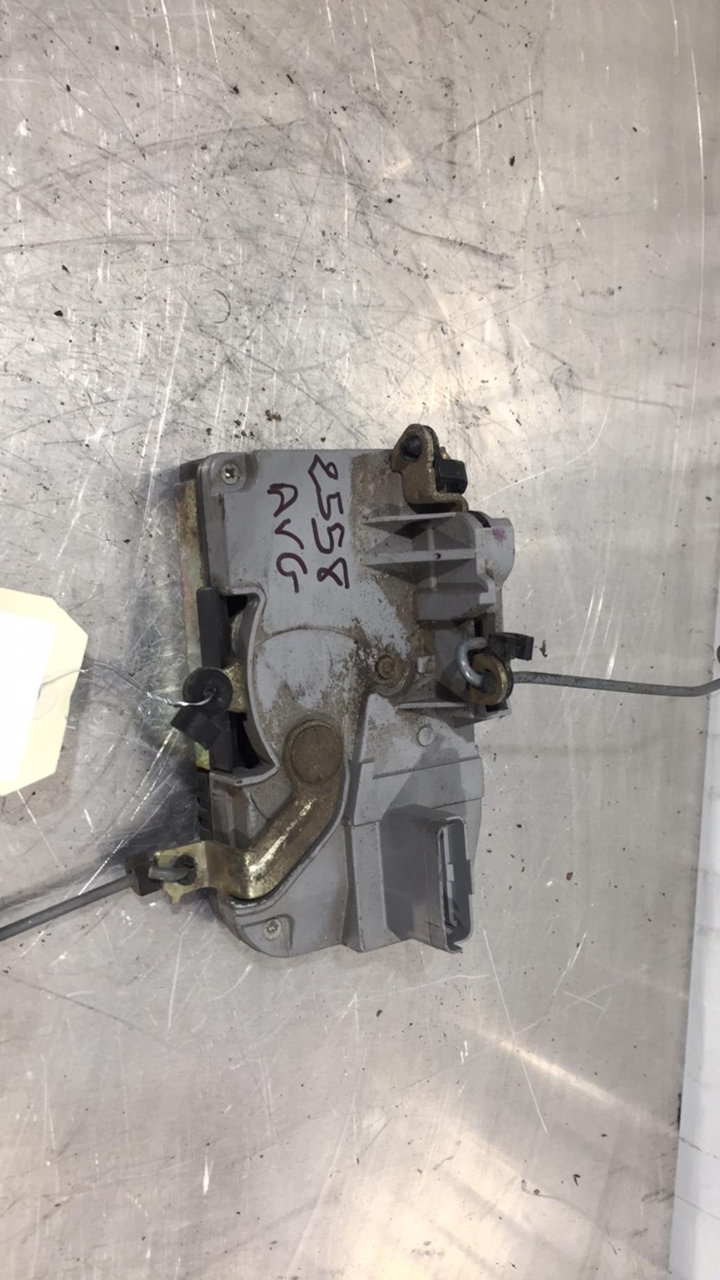 Chiusura centralizzata anteriore sinistra PEUGEOT 406 PHASE 2 Diésel - 1