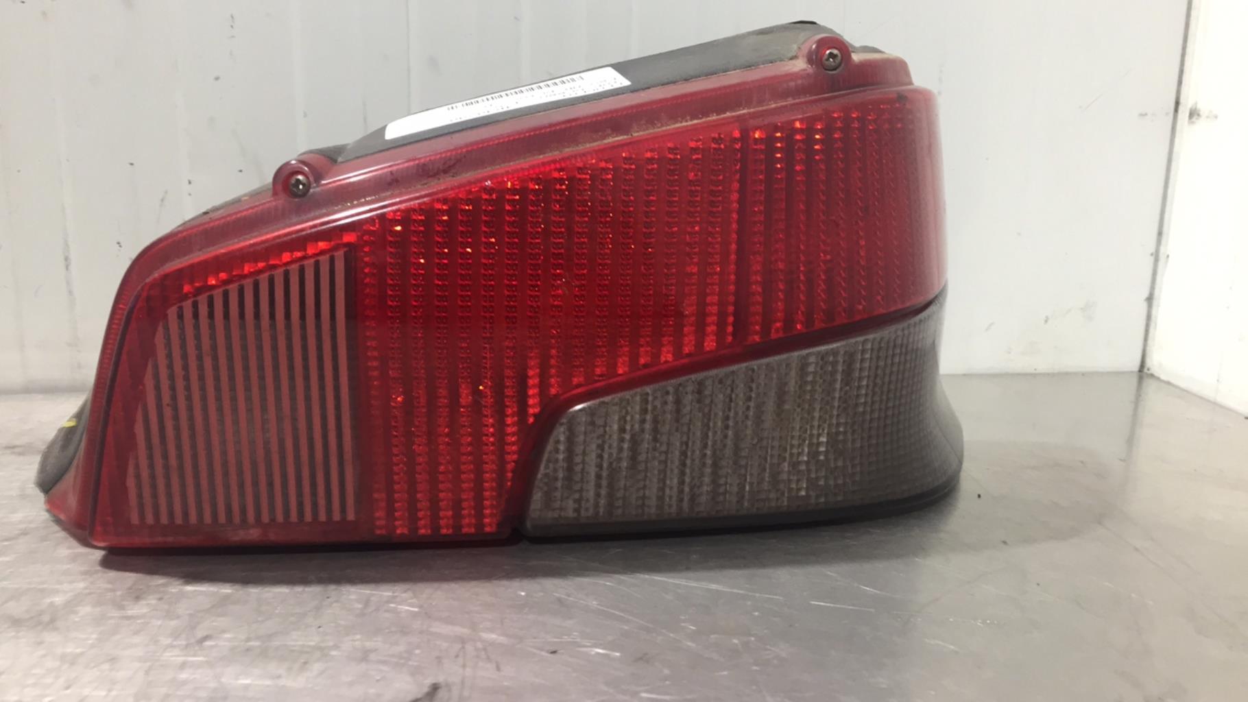Fanale posteriore principale destro (luci) PEUGEOT 106 PHASE 1 Diésel - 1